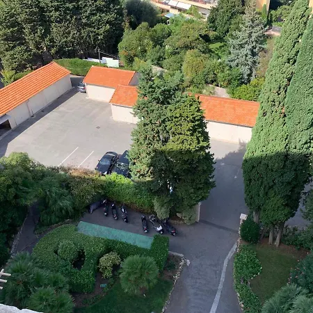 Apartman Vue Mer, Terrasse, Centre & Palais A Pied *